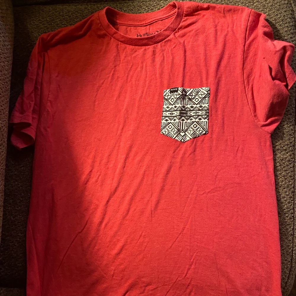 Men’s Hurley shirt